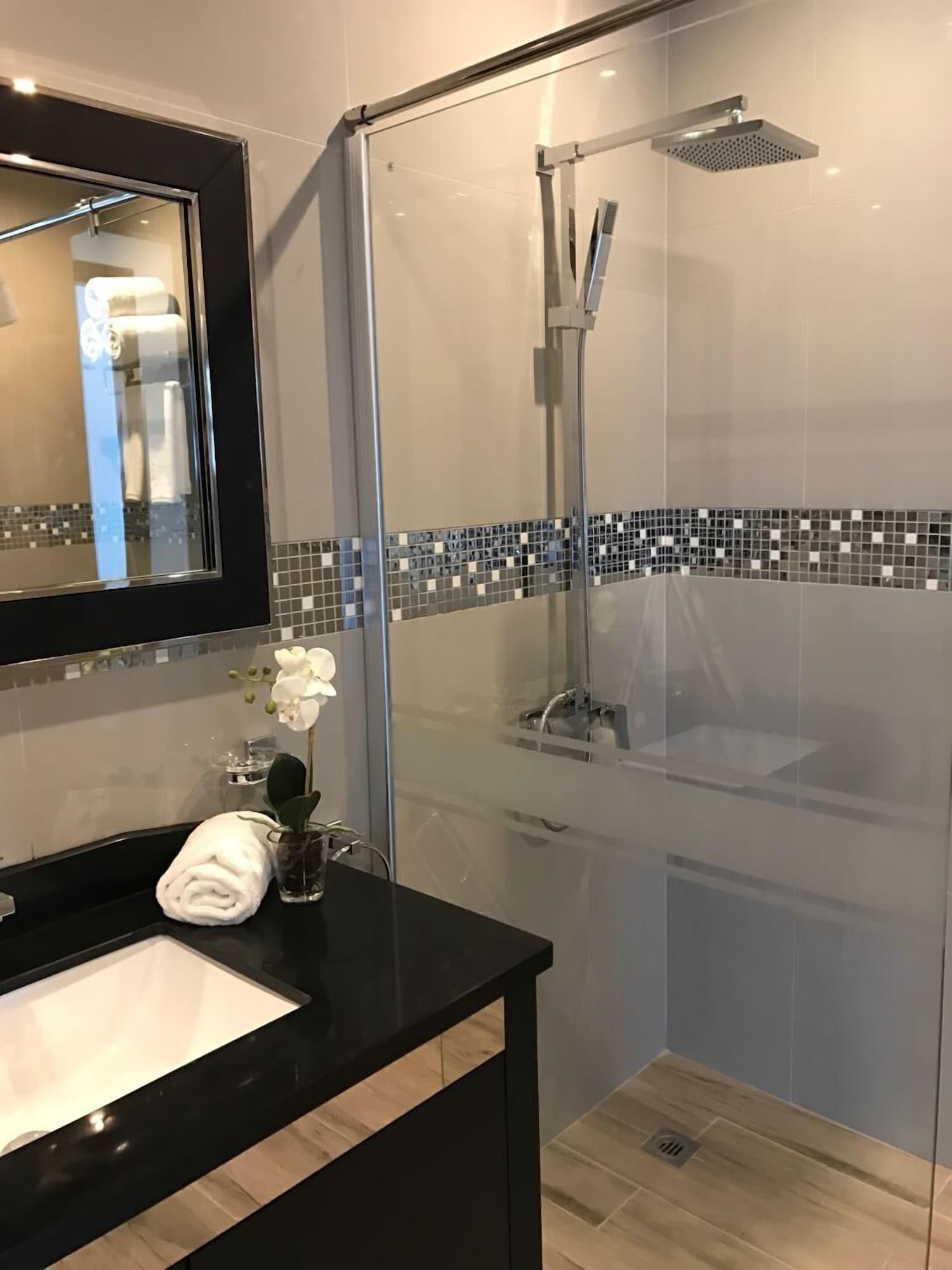 Al Manzil Hidd Residence Al Hidd Екстер'єр фото